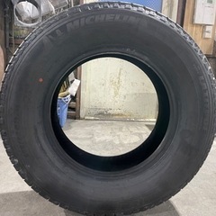BMW等へ新古品？LONGINUS ロンギヌス LB-05 4本セット