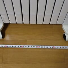 【超美品】デロンギ ユニカルド オイルヒーター 10〜13畳対応 RHJ65L0915 ピュアホワイト