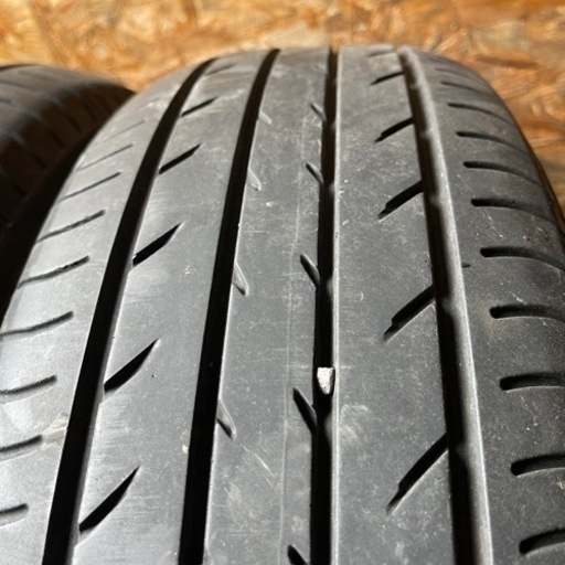 車のパーツ パリ山 YOKOHAMA ヨコハマ BluEarth E52 195/65R15 夏 