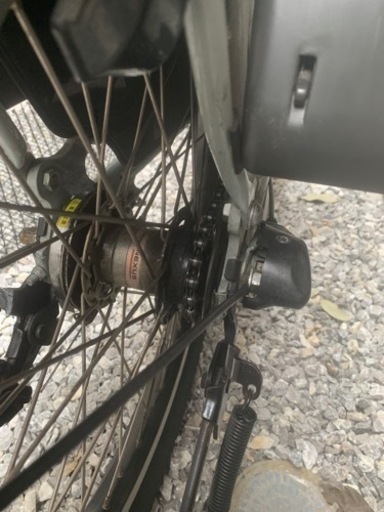 ビッケ電動自転車（前後チャイルドシート・カゴ付き）
