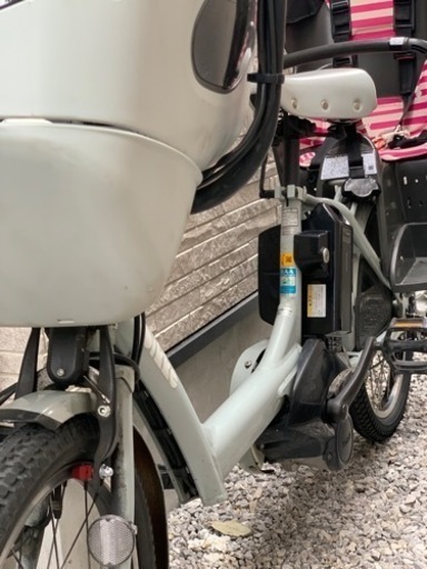 ビッケ電動自転車（前後チャイルドシート・カゴ付き）