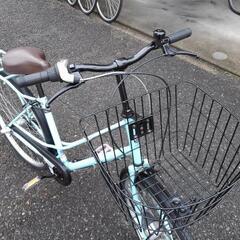 中古自転車2480 前後タイヤ新品！ 26インチ 3段ギヤ LEDオート