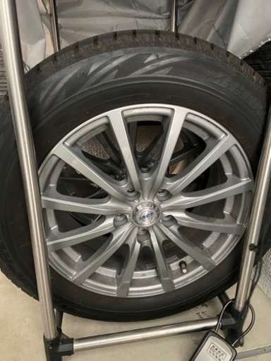 受渡し先決定致しました】ホイール付きスタッドレスタイヤ4本