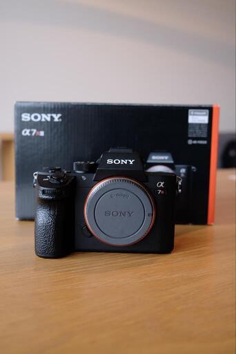 SONY ソニー α7RIII ボディ ILCE-7RM3 76800円