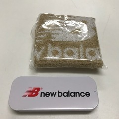 O2303-933 newbalance タオル&絆創膏セット ...