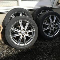 [最終値下げ]トヨタ純正。ビッツ、アクア、ヤリス、グロスホイール16インチ。とタイヤ4本。25000→20000円