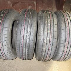 取りに来れる人限定　GOODYEAR EfficientGrip 215/65R16 16インチ 夏タイヤ 4本 2016年製 ほぼ未使用