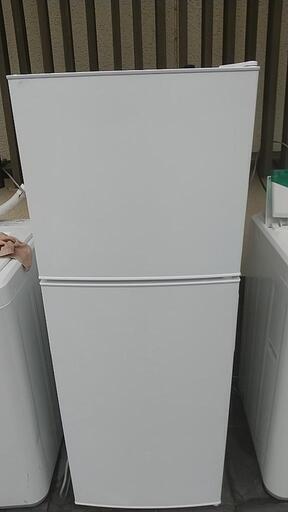2019年製 138L 冷蔵庫（maxzen）