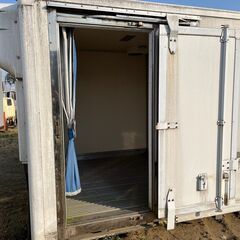 倉庫や物置にいかがですか？ コンテナ25