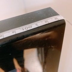 HTACHI  のテレビ。43インチ、リモコン付。