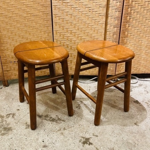 【売約済み】　カリモク　karimoku スツール　木製　椅子　イス　チェア　楕円　ウッドスツール　棚　台　花台　サイドテーブル　ミニテーブル　検　ビンテージ　※1点でのお値段です
