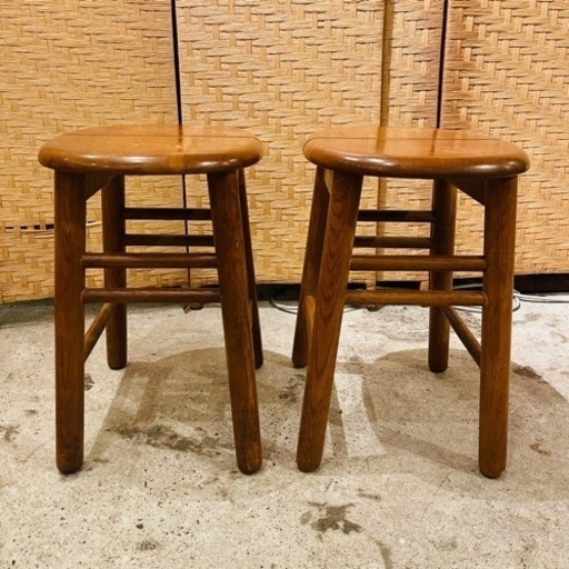 【売約済み】　カリモク　karimoku スツール　木製　椅子　イス　チェア　楕円　ウッドスツール　棚　台　花台　サイドテーブル　ミニテーブル　検　ビンテージ　※1点でのお値段です