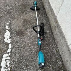 マキタ MUR189D 充電式草刈機【野田愛宕店】【店頭取引限定】【中古