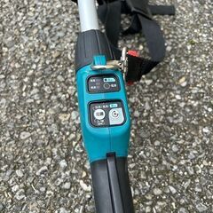 マキタ MUR189D 充電式草刈機【野田愛宕店】【店頭取引限定】【中古