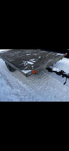 トレーラー  スノーモービル  キャンプ 道北 北海道