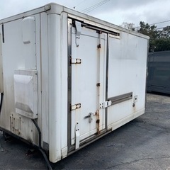 No.748 保冷バン 2ｔ 車 アルミ 箱 バイク 倉庫 トラック コンテナ 米 保管庫 物置 DIY