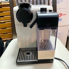 Nespresso ネスプレッソコーヒーメーカー F511