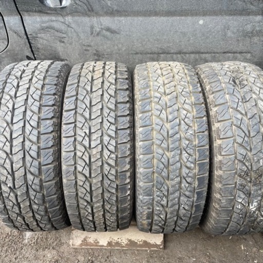 車のパーツ 希少 バリ山 YOKOHAMA ヨコハマ GEOLANDAR A/T-S LT 315 