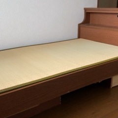 【出】2000円　木製ベッド　自宅引き取り限定
