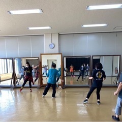 シニア向けダンスエクササイズ教室