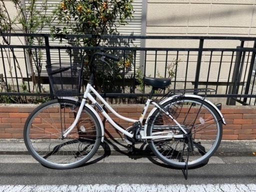 白の自転車