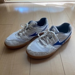 【中古】運動靴26.5