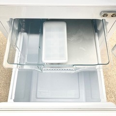 高年式♪ハイセンスジャパン 2ドア冷凍冷蔵庫 下冷凍庫 157L☆