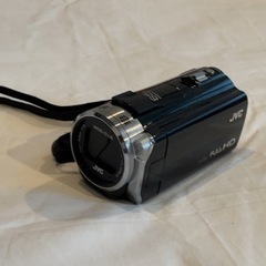 ビデオカメラ JVC GZ-E745-B