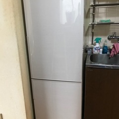 冷蔵庫　シャープ　2015年　271L 