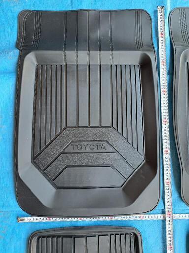 トヨタ純正 フロアマット スノーレジャー用 | energysource.com.br