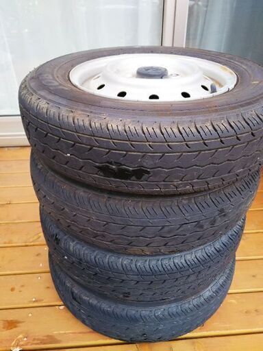話し中】スズキ純正ホイール付きノーマルタイヤ4本 軽トラ軽箱バン用
