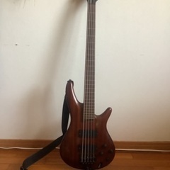 ベース　Ibanez SDSR 5 string bass 