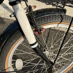 中古自転車 フォルクスワーゲン 折畳自転車20インチ（6段シフト）。