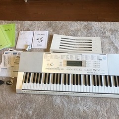 【美品】電子ピアノ(CASIO LK-221) 61鍵盤 スタンドなし