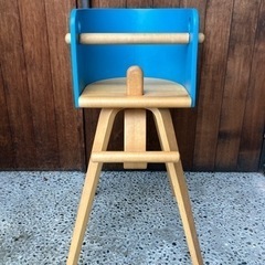 取引完）子供椅子　ベビーチェア　カロタチェア　ブルー