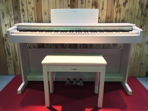 e86 YAMAHA ARIUS YDP-143WH 2018年製　電子ピアノ　ヤマハ　アリウス