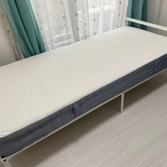 IKEA シングルベッド（引き取り希望）
