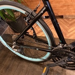 【前後タイヤ・チューブ新品！Bianchi ROMA IV】3×8速　700×28c クロスバイク　ブラック 前後タイヤ・チューブ新品！Bianchi ROMA IV】3×8速 700×28c クロスバイク