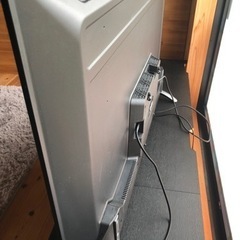 4K 50インチテレビ 1年半使用　淡路島引き取り限定