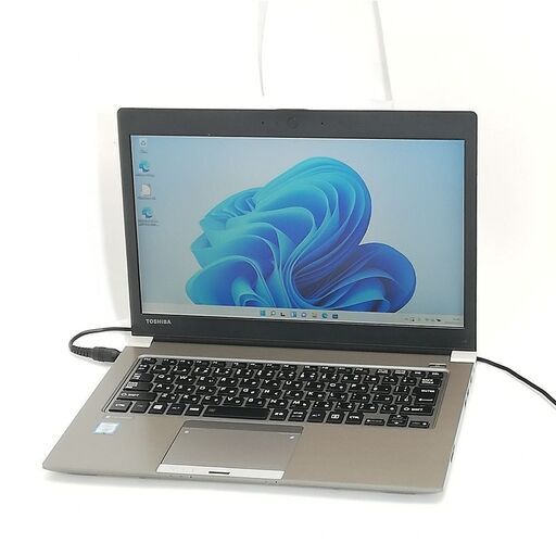 送料無料 保証付 高速SSD 13.3型 軽量 薄型 ノートパソコン 東芝 R63/A