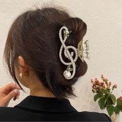 音符　ヘアークリップ　可愛い　綺麗　大人　オシャレ　