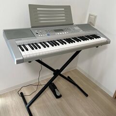 電子ピアノCASIO CTK-810スタンド付き