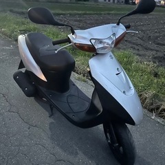 スズキレッツ2原付スクーター50cc