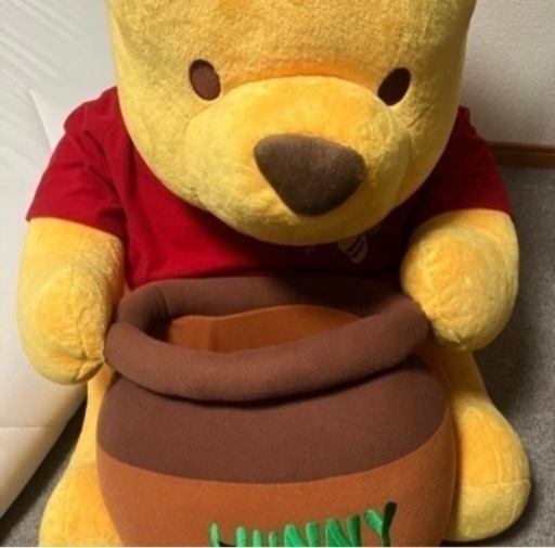 くまのプーさん 蜂蜜ポケット付き　特大です！