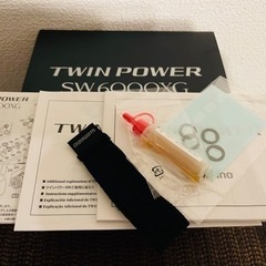 極美品】21ツインパワーSW6000xgグラップラーライトジギングロッド付き