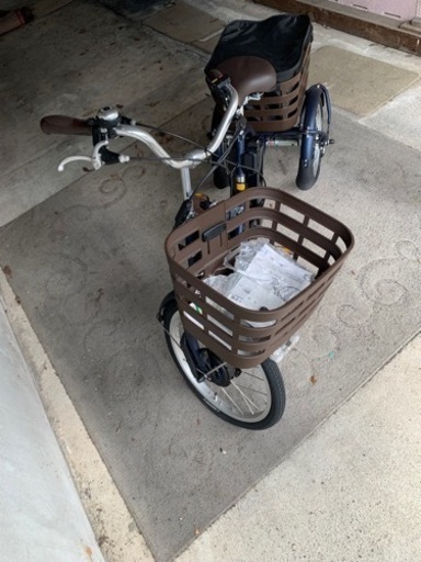 【四日市市内は無料でお届け】電車アシスト自転車　三輪車