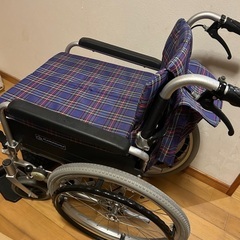 川村　車椅子　美品