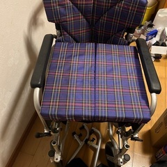 川村　車椅子　美品