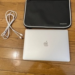 【ネット決済・配送可】MacBook Air (M1,2020)...