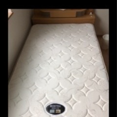 収納付きセミダブル